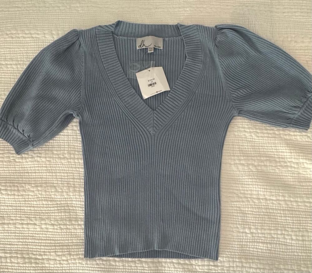 dh New York Sweater Top Georgia Ribbed V-Neck Light Blue Puff Sleeves XS